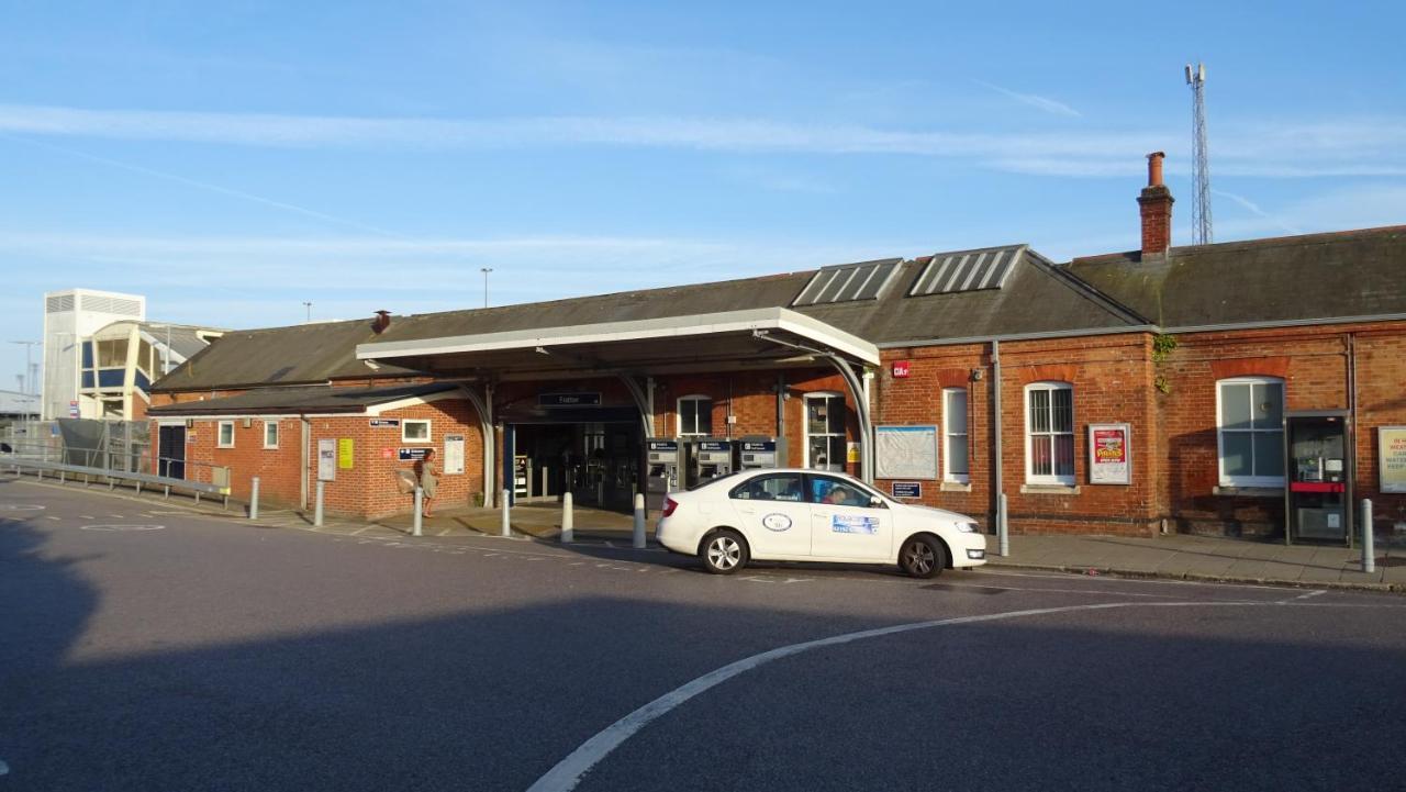 Apartament Radanks House - Fratton Portsmouth Zewnętrze zdjęcie